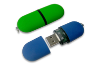 カスタマイズされたロゴのプラスチック32GB 3.0 keychain USBの黒色およびショーの生命ブランドからのパッケージ